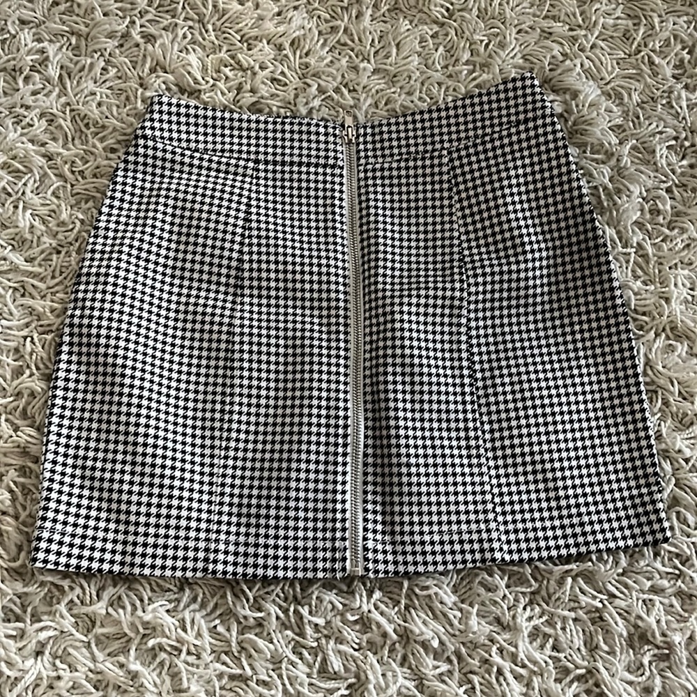 Forever 21 Houndstooth Skirt
